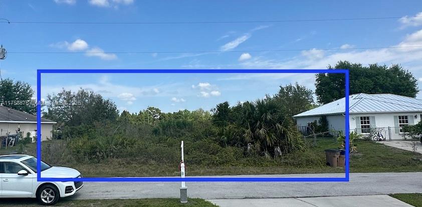 Active | 2512 56TH ST W, Lehigh Acres, FL 33971